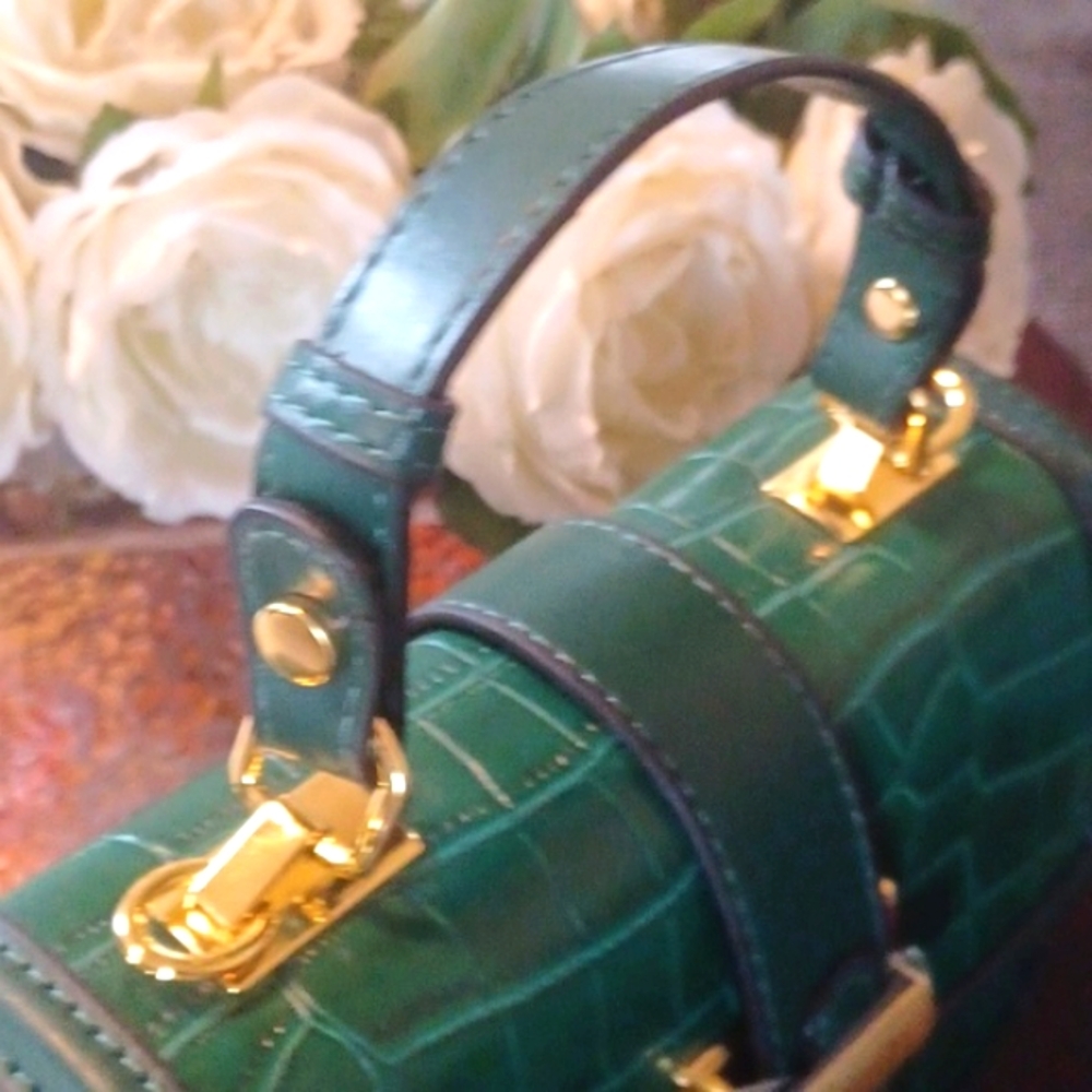 The Mini Bag - Picture 10 of 10